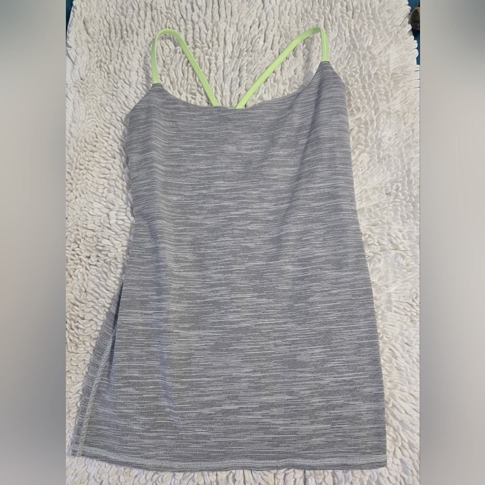 LULULEMON TANK